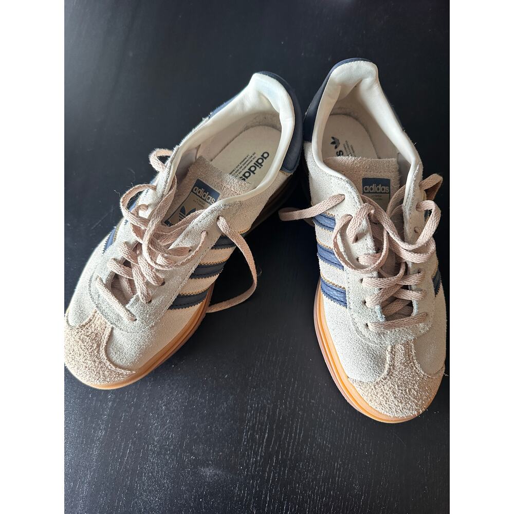 Adidas Gazelle Bold Platform Sneaker Cream White/Indigo/Beige  - 6.5M